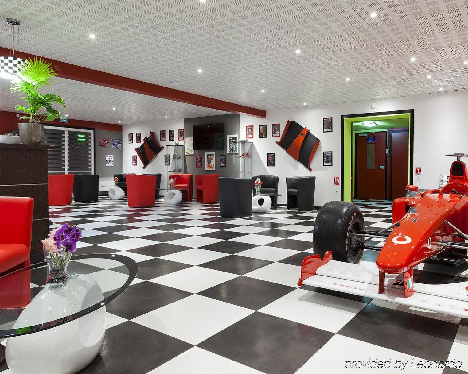 B&B Hotel Brétigny-sur-Orge Екстериор снимка
