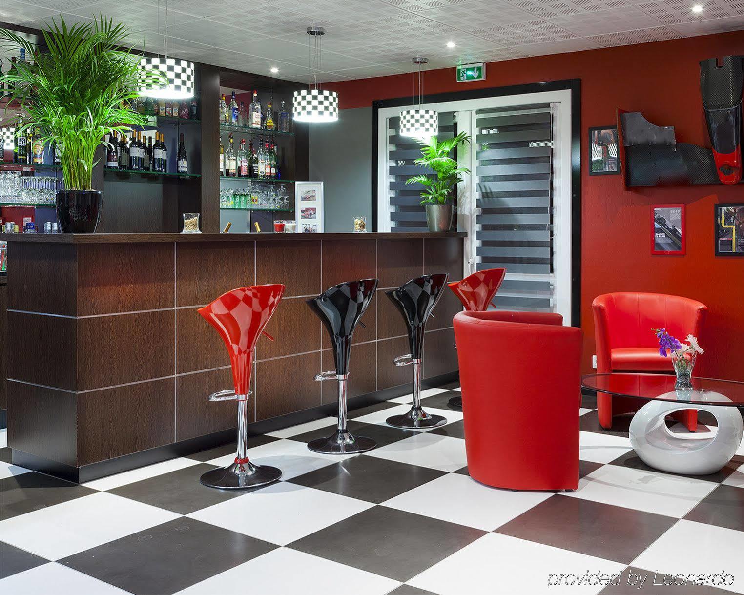 B&B Hotel Brétigny-sur-Orge Екстериор снимка