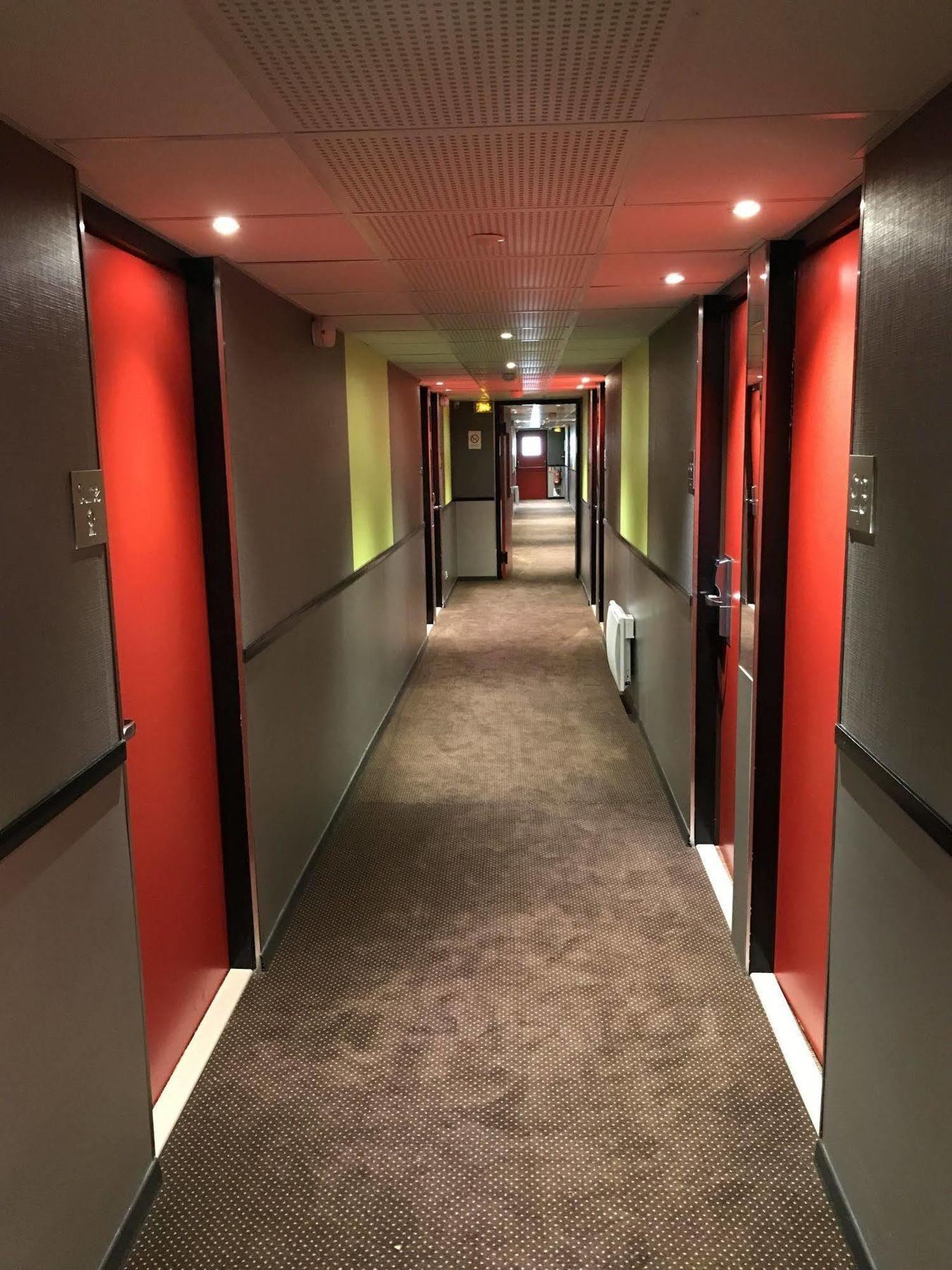 B&B Hotel Brétigny-sur-Orge Екстериор снимка
