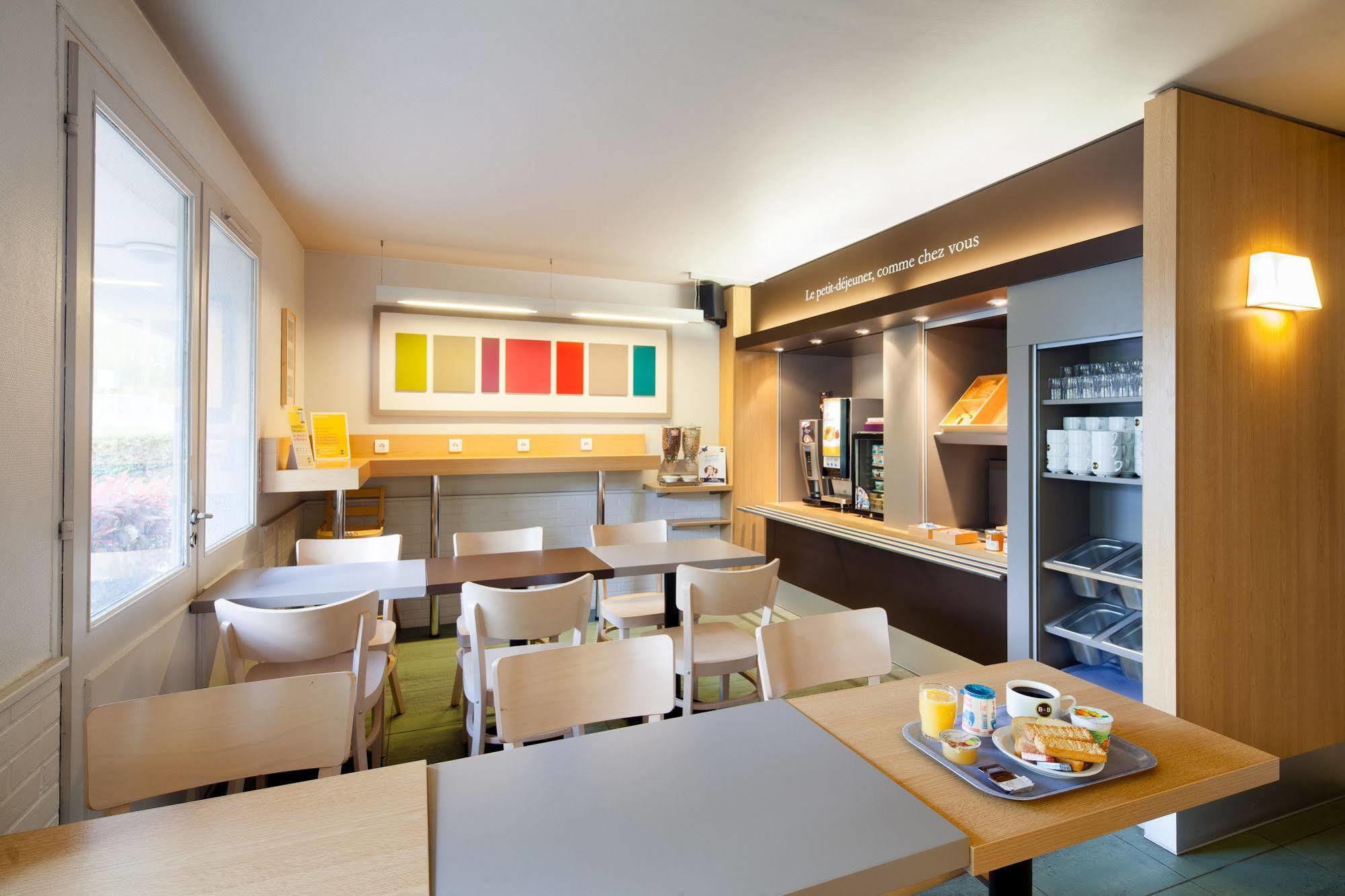 B&B Hotel Brétigny-sur-Orge Екстериор снимка